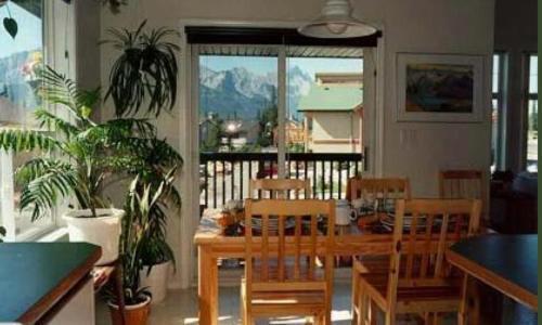 Avens Renaissance B&B แคนมอร์ ภายนอก รูปภาพ